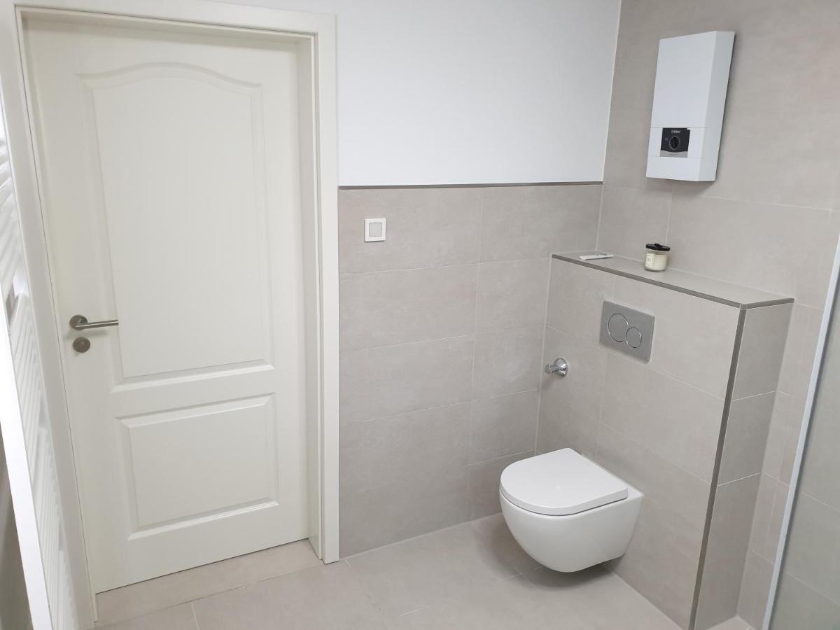 Schoene Wohnung Ueber Wissen Exterior foto